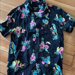 Hurley Men's Black Floral Parrot Shirt - 18/20
